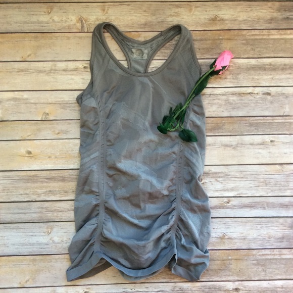 Athleta Tops - Athleta gray racerback scrunch tank medium